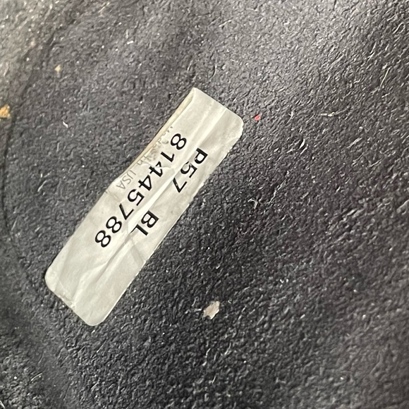 Dooney and Bourke black leather horseshoe saddle bag awl - Picture 14 of 16